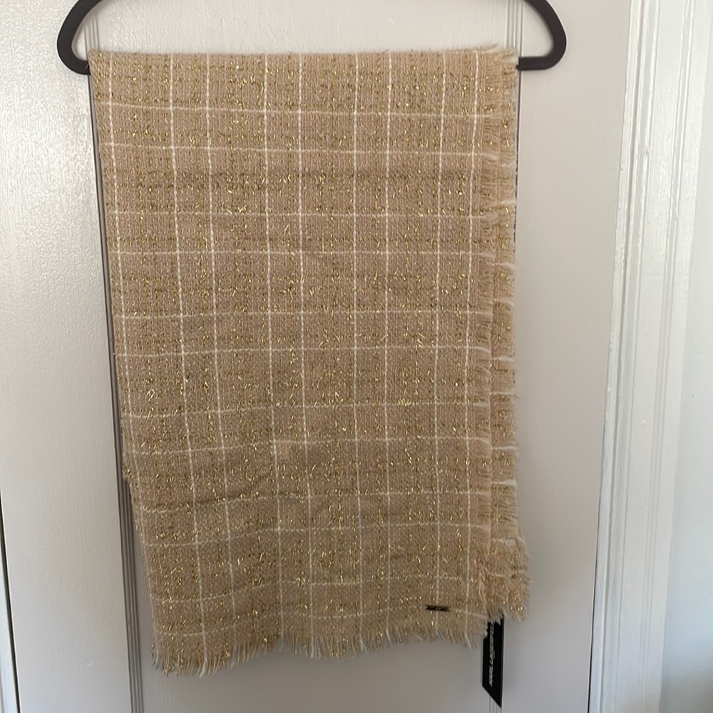 Brand new Karl Lagerfield Barley colored scarf